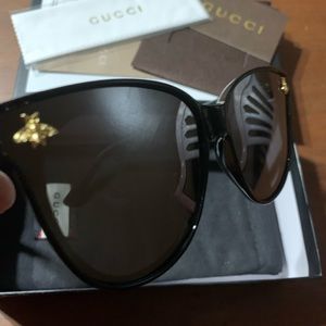 Gucci Sunglasses polarized